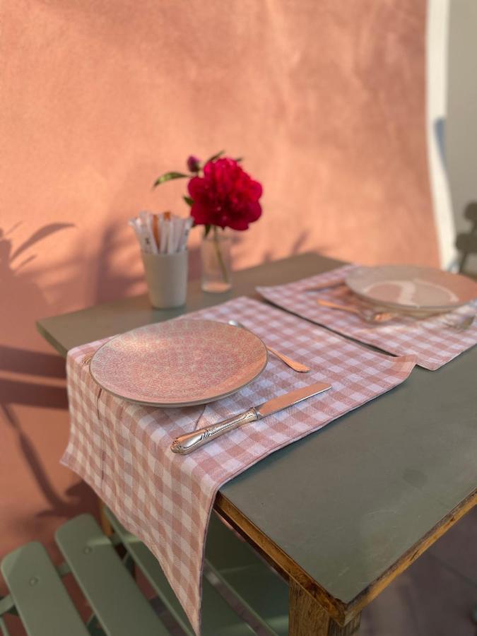 Ti Vengo A Cercare Bed & Breakfast * Castellaro (Liguria)